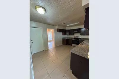 811 Whispering Pine Drive, Missouri City, TX 77489 - Photo 3