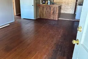 322 Circle Way St, Lake Jackson, TX 77566 - Photo 9