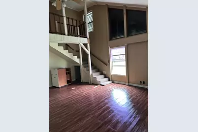 322 Circle Way Street, Lake Jackson, TX 77566 - Photo 7