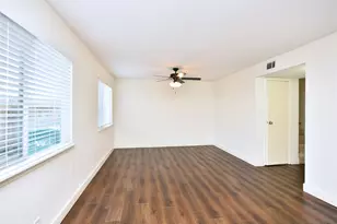 11002 Hammerly Blvd, Houston, TX 77043 - Photo 9