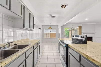 6327 Lynkat Lane, Houston, TX 77083 - Photo 11