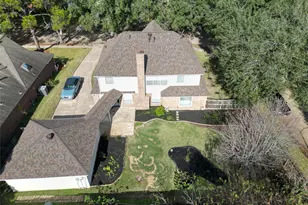 3926 Felicia Dr, Sugar Land, TX 77479 - Photo 41