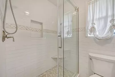 304 Chester Drive, Friendswood, TX 77546 - Photo 25