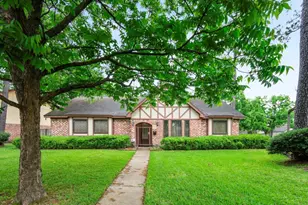 5727 Arbor Vitae Dr, Houston, TX 77092 - Photo 1