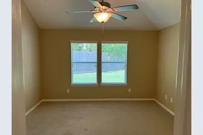 1826 Sherwood Forest Circle, League City, TX 77573 - Photo 11