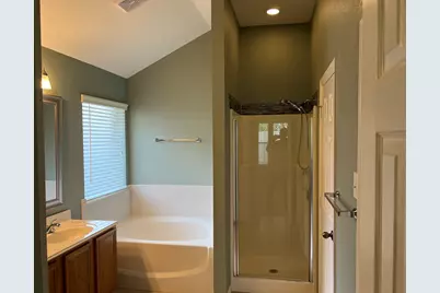 1826 Sherwood Forest Circle, League City, TX 77573 - Photo 13