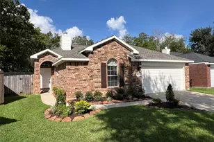 1826 Sherwood Forest Cir, League City, TX 77573 - Photo 1