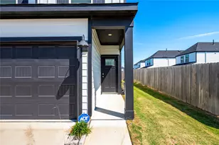 2919 Crown Gate Dr, Houston, TX 77047 - Photo 5