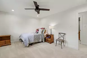 1122 Richelieu Ln, Houston, TX 77018 - Photo 25