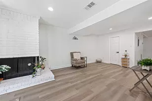 724 Country Pl Dr, Houston, TX 77079 - Photo 19