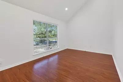 724 Country Place Drive #E, Houston, TX 77079 - Photo 35