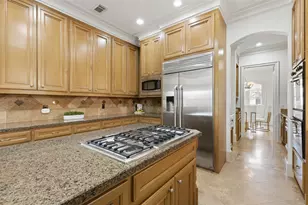 539 Wisteria St, Bellaire, TX 77401 - Photo 19