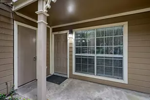 1860 White Oak Dr, Houston, TX 77009 - Photo 5