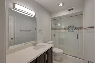 1860 White Oak Dr, Houston, TX 77009 - Photo 23