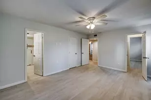 1860 White Oak Dr, Houston, TX 77009 - Photo 25