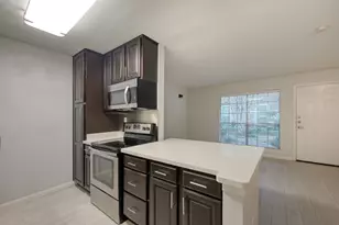 1860 White Oak Dr, Houston, TX 77009 - Photo 13