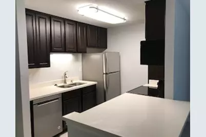 1860 White Oak Drive #207, Houston, TX 77009 - Photo 9