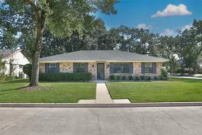 4402 Fallbrook Drive, Houston, TX 77018 - Photo 1