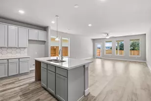 4542 Blue Mountain Laurel St, Pinehurst, TX 77362 - Photo 3