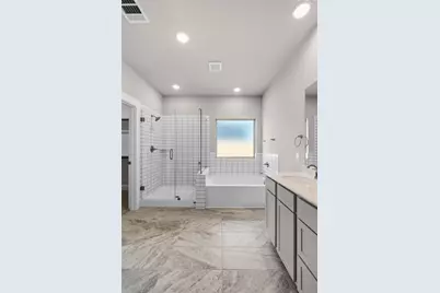 4542 Blue Mountain Laurel Street, Pinehurst, TX 77362 - Photo 7