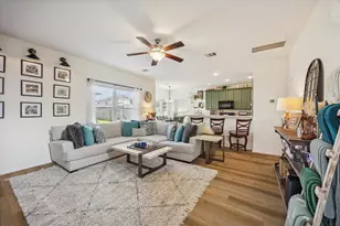 5127 Misty Ln, Bacliff, TX 77518 - Photo 5