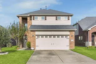 5127 Misty Ln, Bacliff, TX 77518 - Photo 1