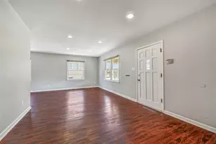 4727 Clay St, Houston, TX 77023 - Photo 7