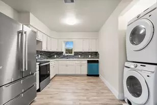 4622 Firnat St, Houston, TX 77016 - Photo 9