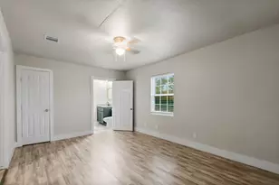 4622 Firnat St, Houston, TX 77016 - Photo 13