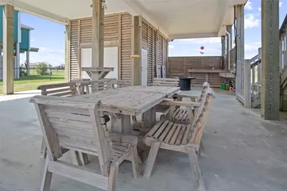 2295 Lobster, Crystal Beach, TX 77650 - Photo 7
