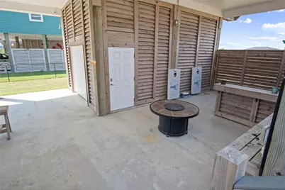 2295 Lobster, Crystal Beach, TX 77650 - Photo 11