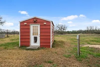 9813 County Road 309, Navasota, TX 77868 - Photo 17