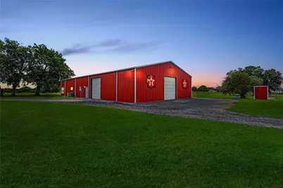 9813 County Road 309, Navasota, TX 77868 - Photo 7