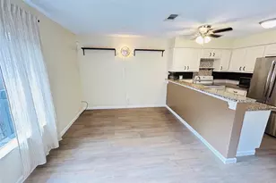 11699 Village Pl Dr, Houston, TX 77077 - Photo 13