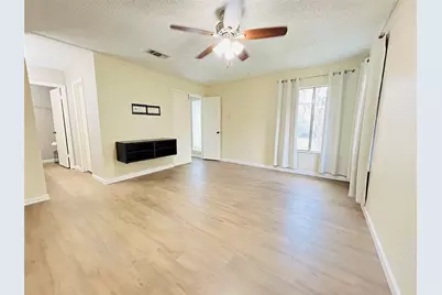 11699 Village Place Drive, Houston, TX 77077 - Photo 7