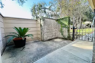 11699 Village Pl Dr, Houston, TX 77077 - Photo 3