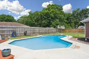 202 W Larkspur Dr, Alvin, TX 77511 - Photo 29