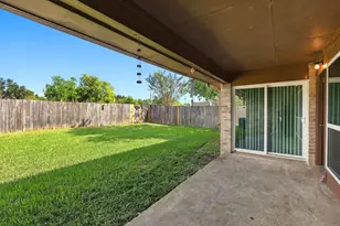 2202 W Greens Rd, Houston, TX 77067 - Photo 17