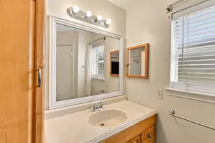 2202 W Greens Rd, Houston, TX 77067 - Photo 9
