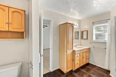 2202 W Greens Road, Houston, TX 77067 - Photo 11