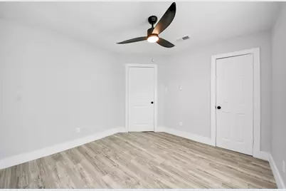 503 Schilling Street, Baytown, TX 77520 - Photo 43