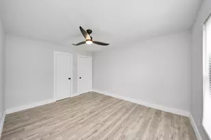 503 Schilling St, Baytown, TX 77520 - Photo 39