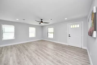 503 Schilling Street, Baytown, TX 77520 - Photo 15