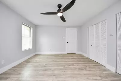 503 Schilling Street, Baytown, TX 77520 - Photo 33