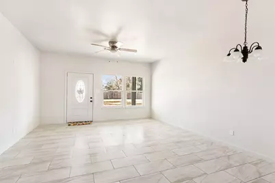 111 County Road 5122, Cleveland, TX 77327 - Photo 9