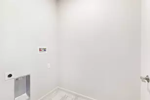 111 County Road 5122, Cleveland, TX 77327 - Photo 13