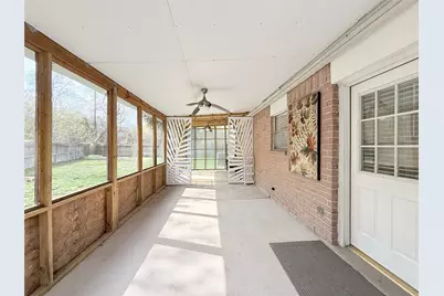 8206 Windell Lane, Houston, TX 77040 - Photo 13