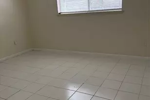 2210 Buchanan Dr, Baytown, TX 77520 - Photo 7