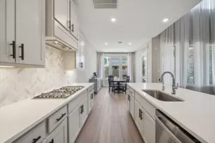 215 Nirnroot Ct, Montgomery, TX 77316 - Photo 7