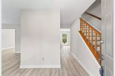 5502 Maple Square Drive, Kingwood, TX 77339 - Photo 9